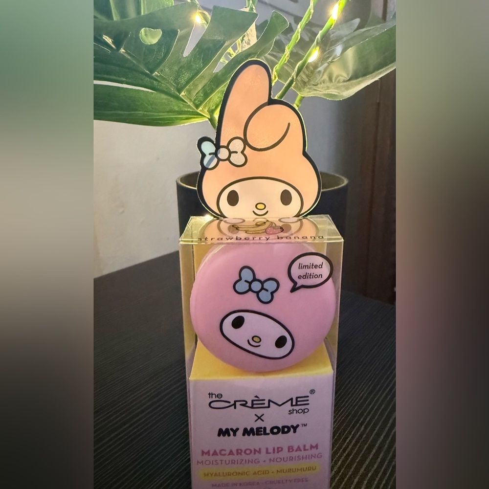 🌻 The Creme Shop My Melody Macaron Lip Balm NWT NIP - Picture 2 of 4